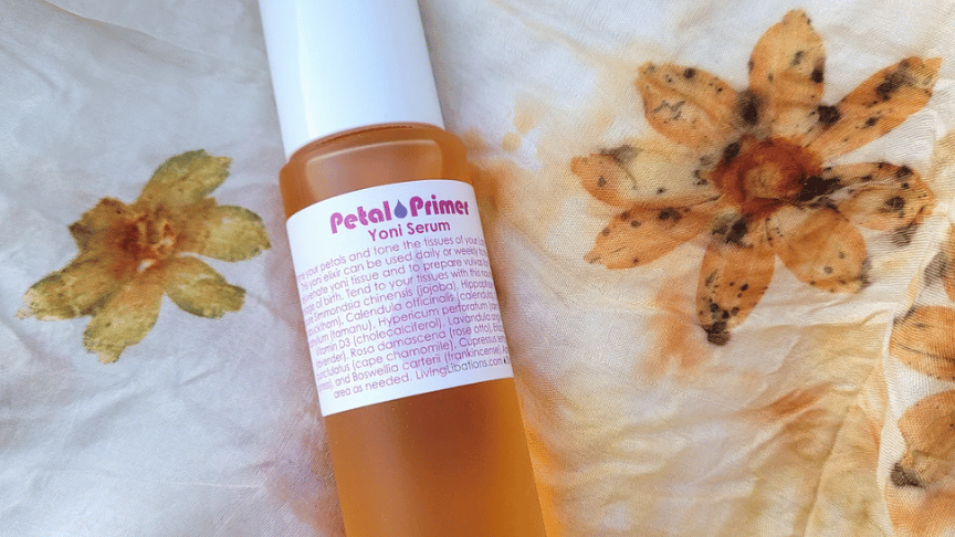 Petal primer yoni oil