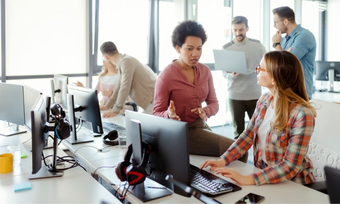 How It Handles Scheduling, Time Tracking, and Payroll