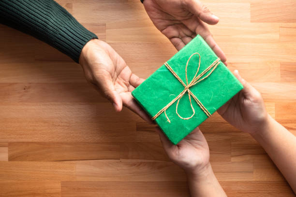 gift giving and different love languages 