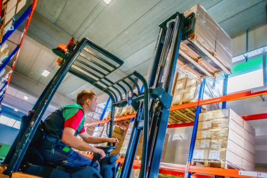 ładunek na wózku widłowym