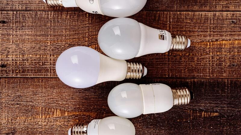 Some commonly used light bulbs