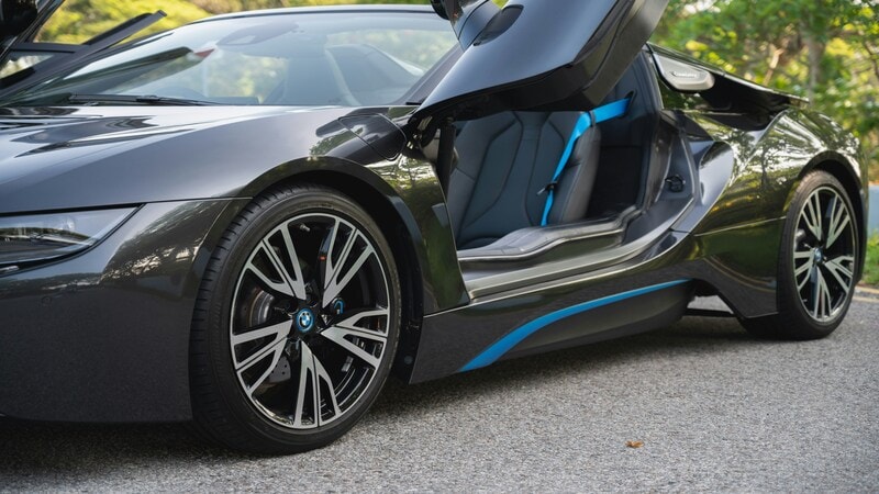 Classic black carbon fiber car wrap color