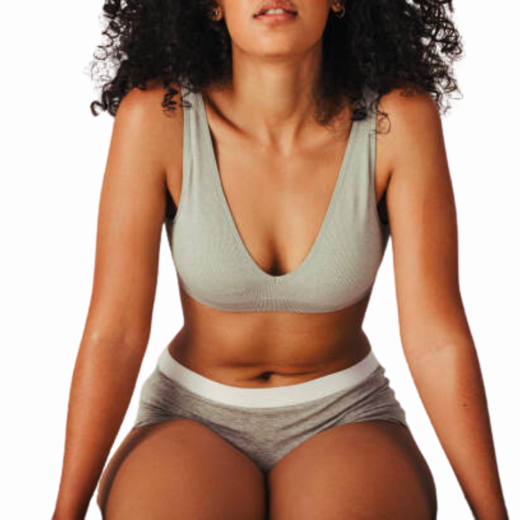 Black woman showing her beautiful body.