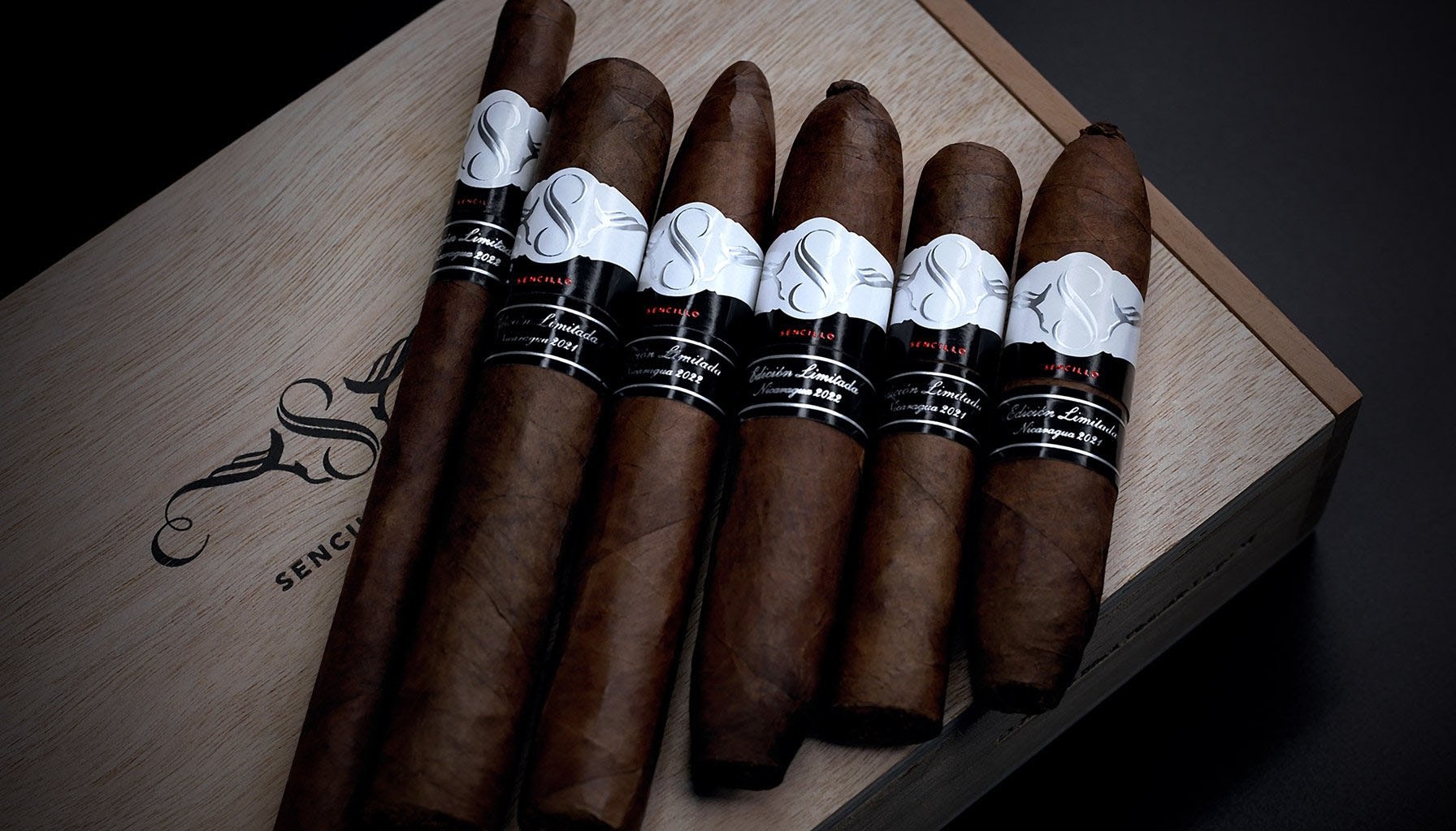 A Sencillo Black Line up cigar, a twist on the Sencillo brand with a bountiful flavor that lingers and a slightly sweet undertone that tames the spicy flavor