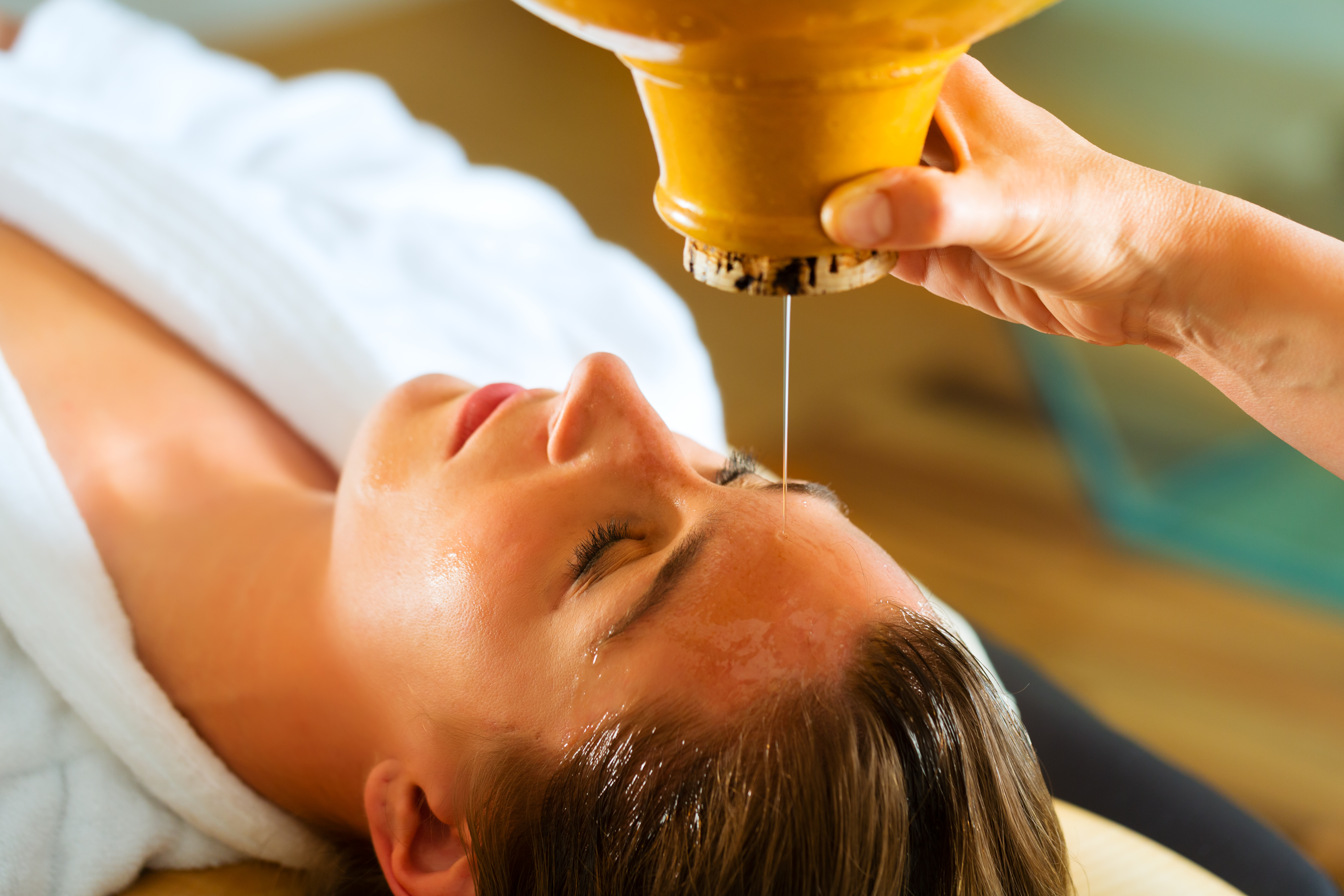 Heat massage oil