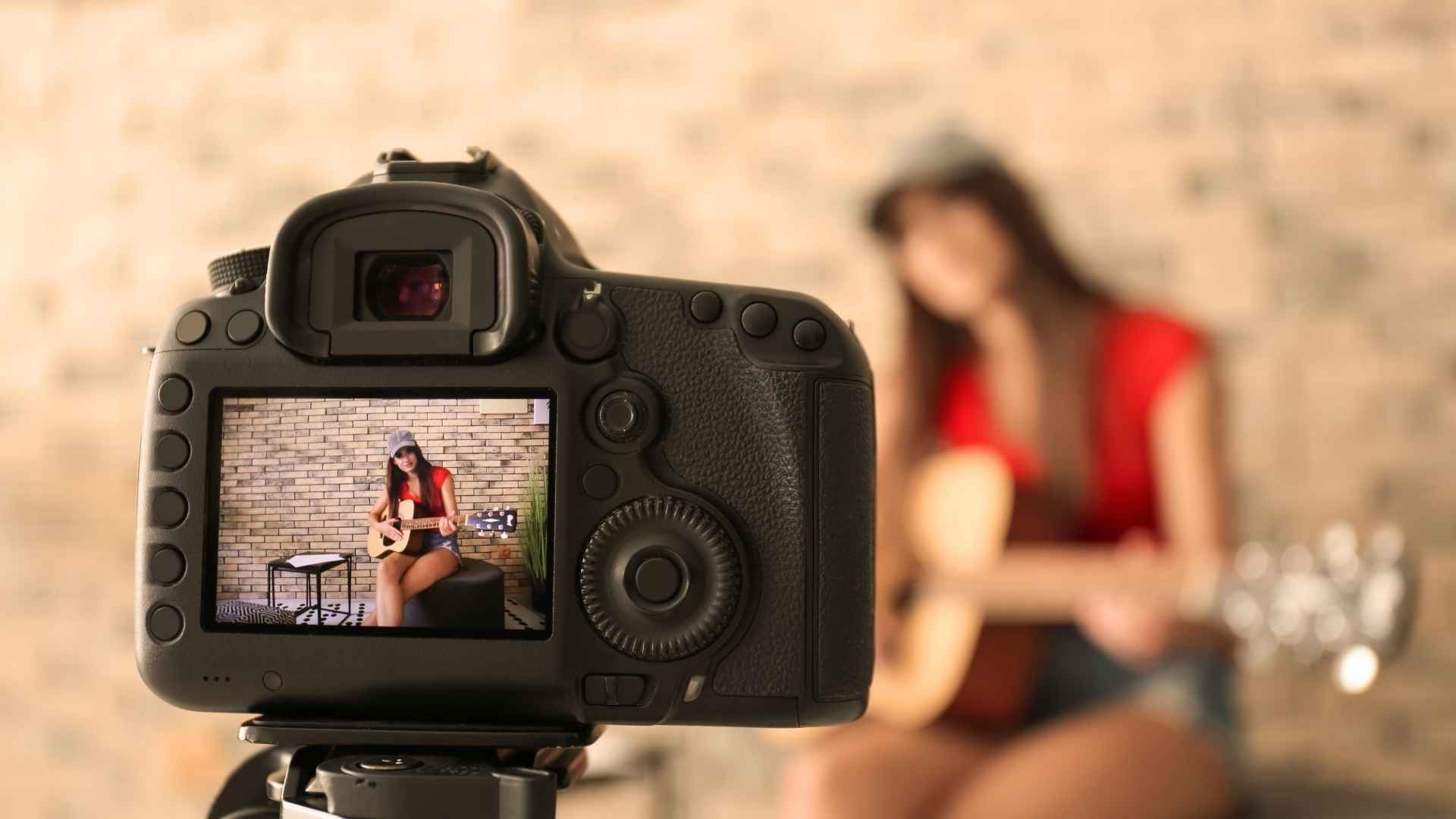 video camera