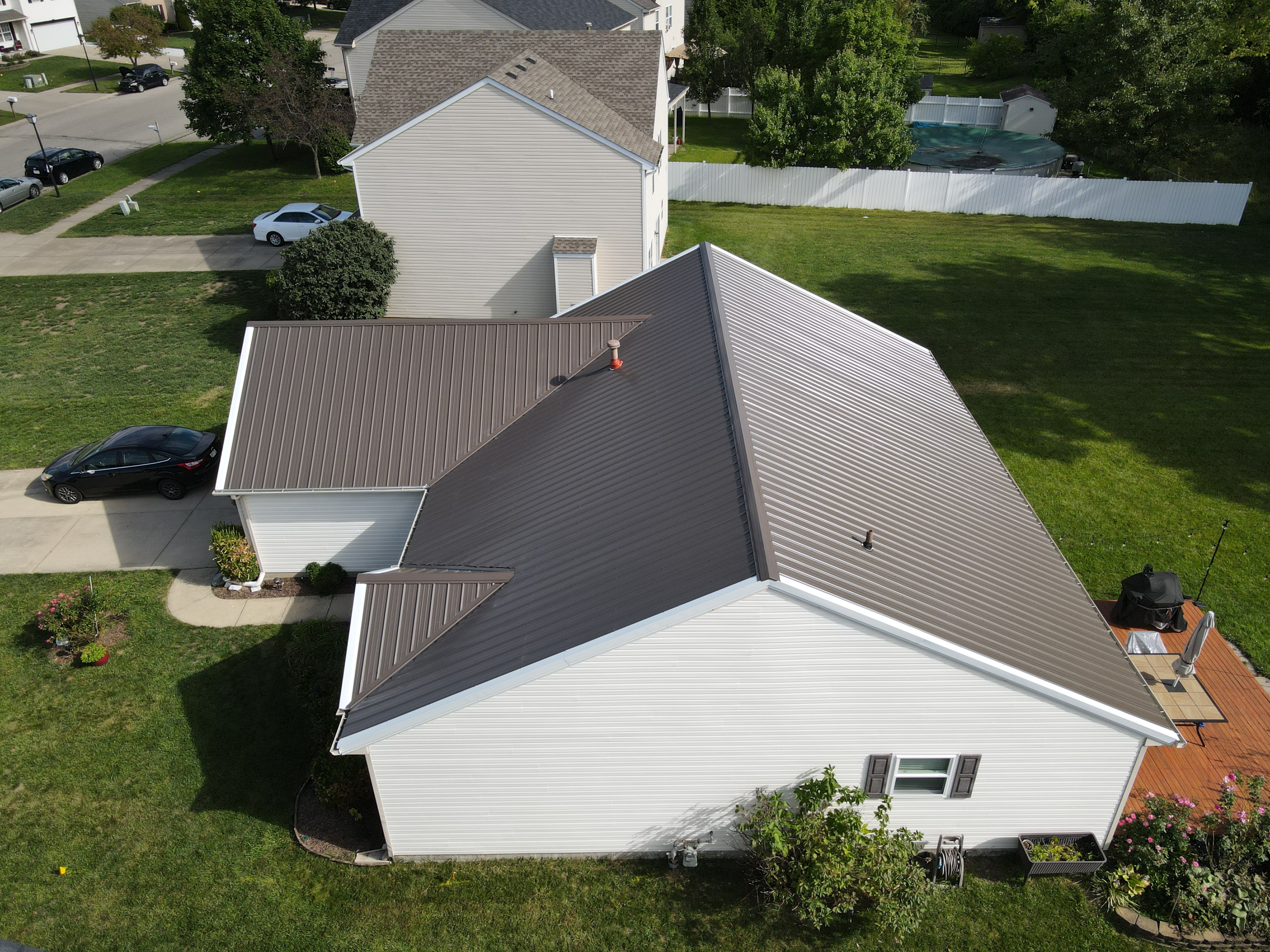 roof replacement roofing contractors