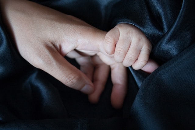 touch, holding hands, happy mothers day