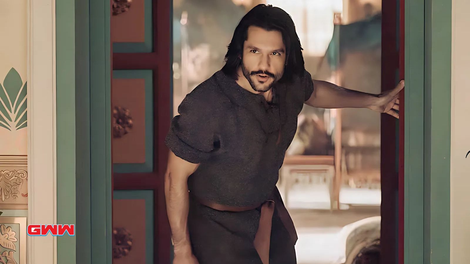 Shahar Isaac as Simon Peter in The Chosen Season 5