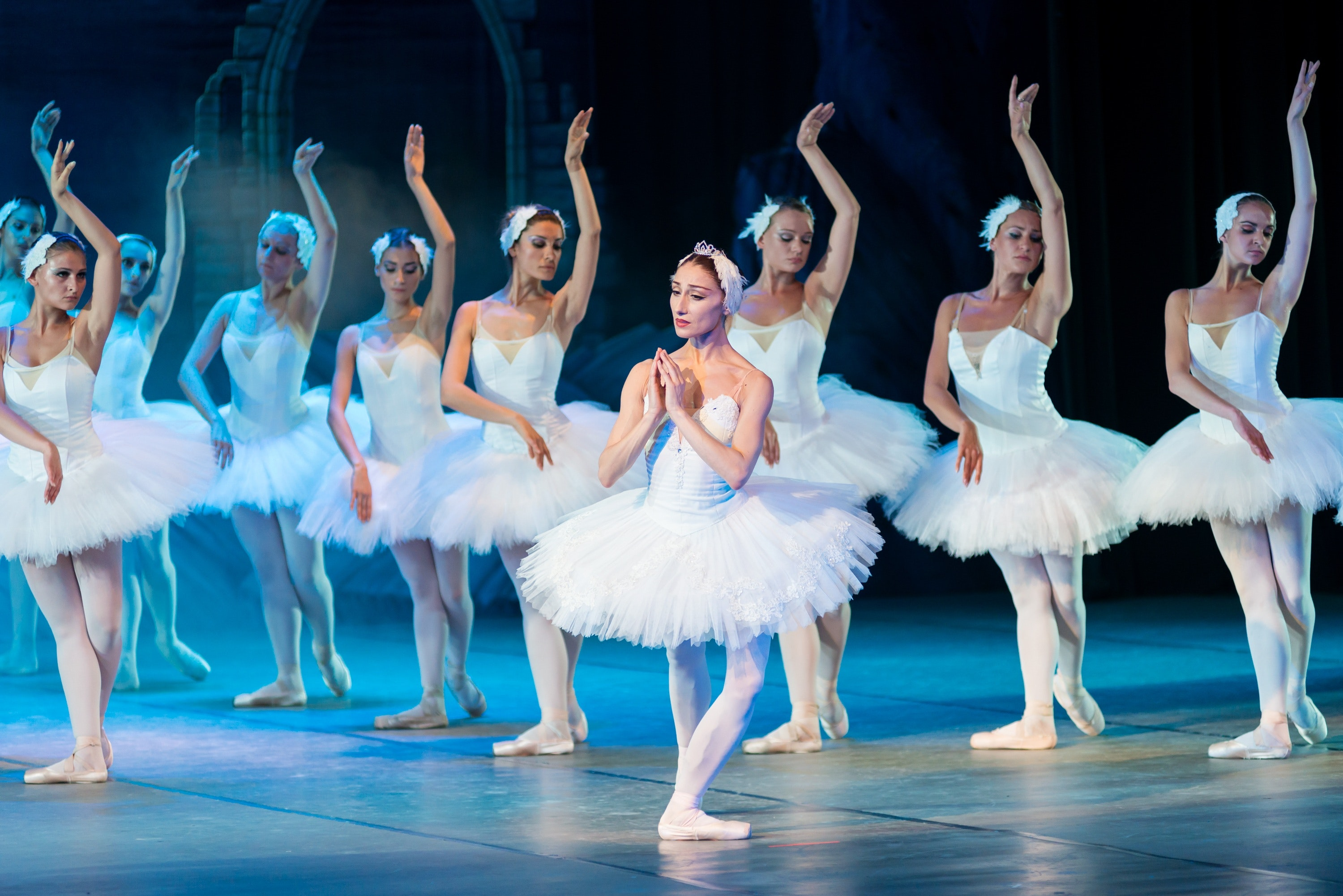 woman dancing ballet