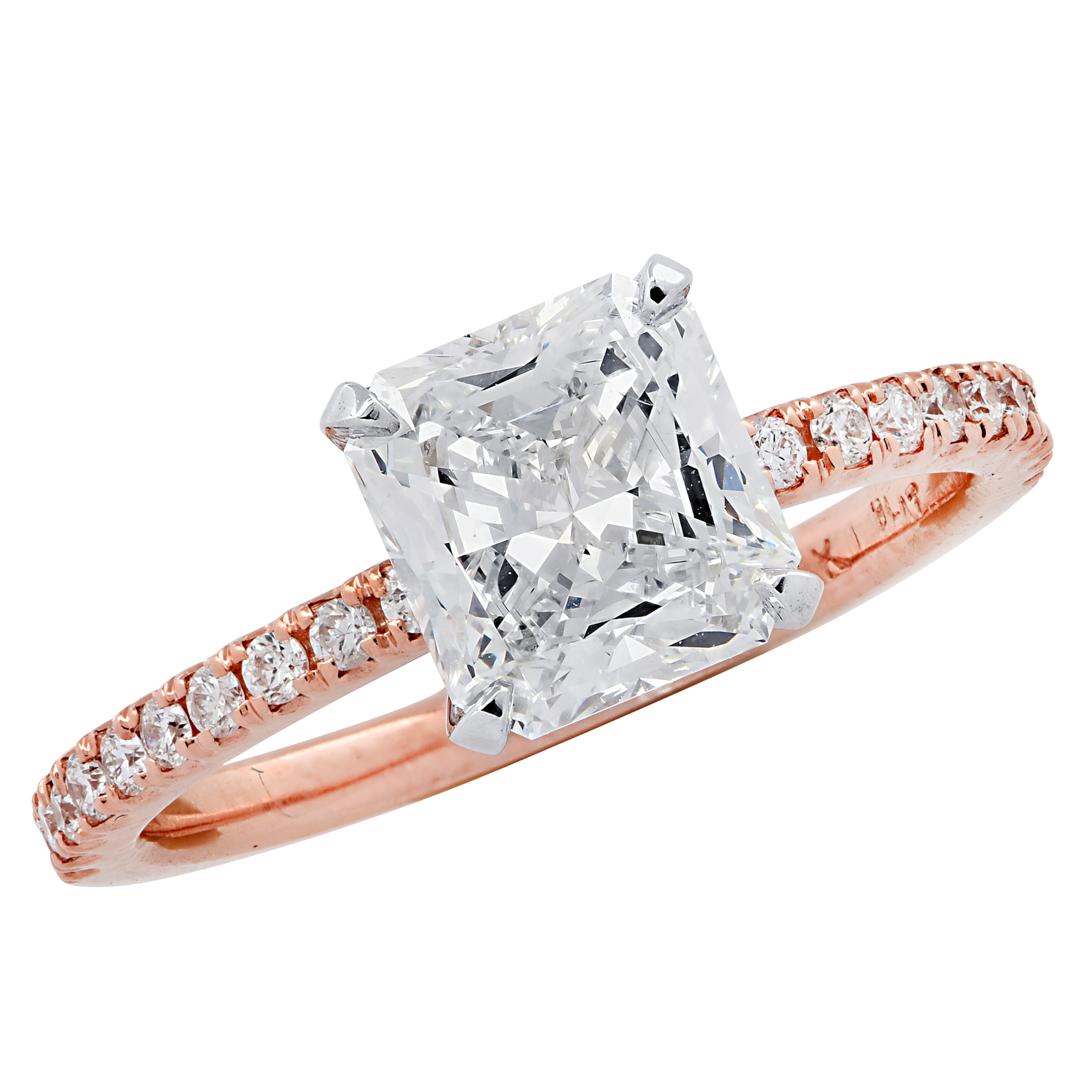 Two-tone radiant cut diamond ring