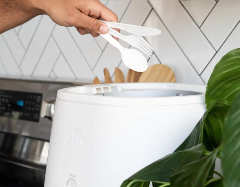 Pela Lomi can compost plastic