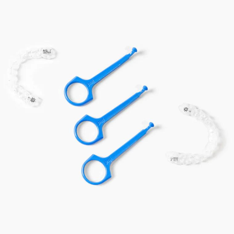 Picture of the Pultool remover tool for Invisalign aligners.