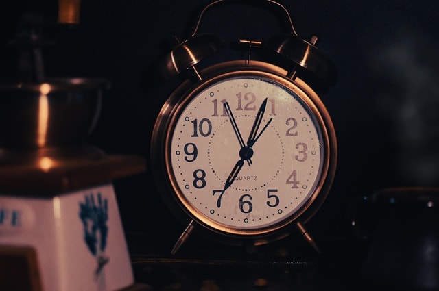 Discover the Ultimate Coffee Coffee Shop Experience in Colombia’s Eje Cafetero 11 coffee, coffee grinder, cup, coffee cup, clock, time, dark, alarm clock