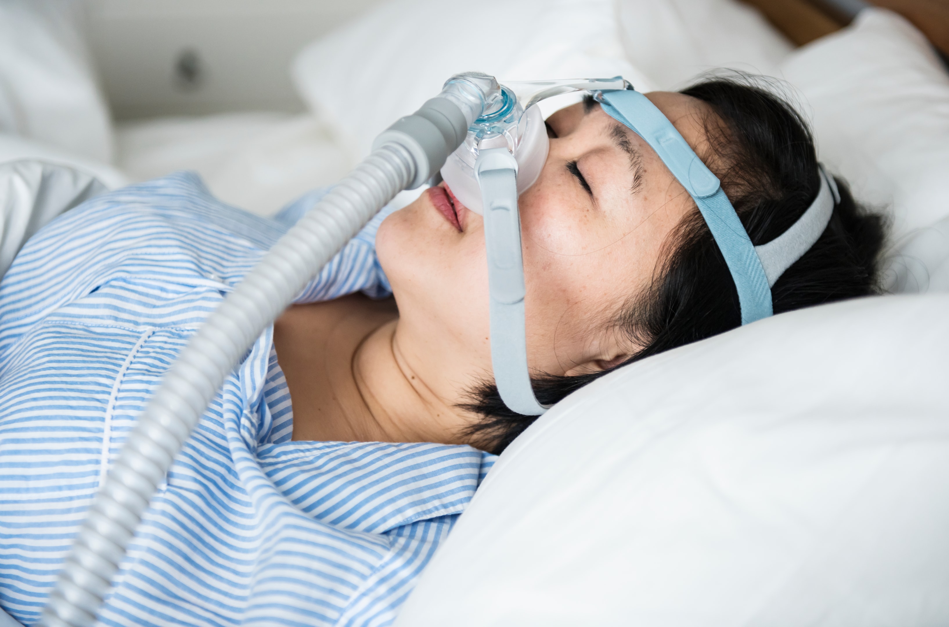 Woman with sleep apnea 