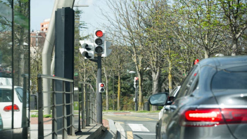 Hazard light of a car depicting an emergency situation. 