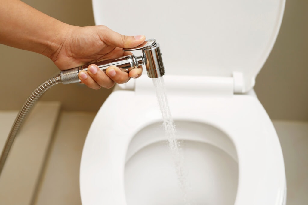 Bidet for Elderly with UTIs and Hemorrhoids