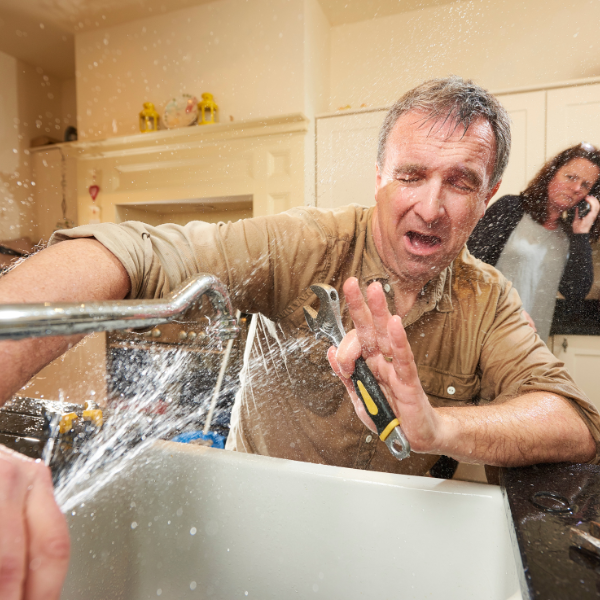 Image of an emergency plumbing in Phoenix.