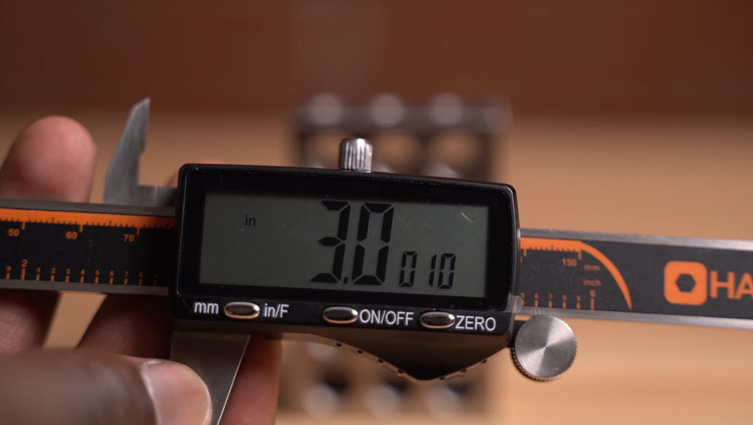 using Hardell caliper to measure depth