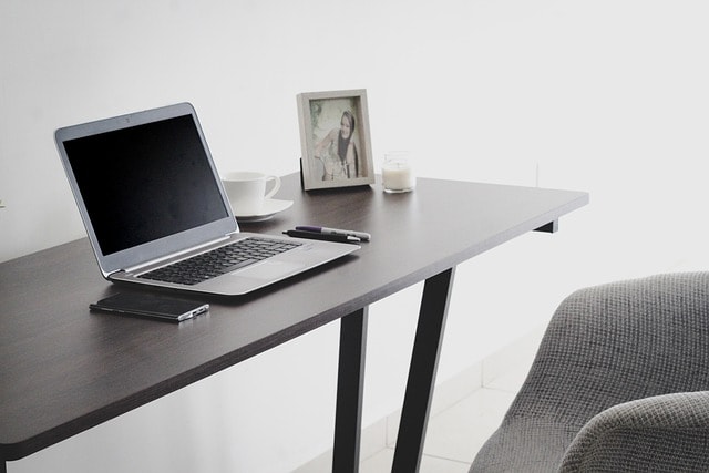 workplace, workspace, home office, office, desk, table, laptop, smartphone, cellphone, work at home, wfh, work from home, room, office, office, office, office, office, desk, room