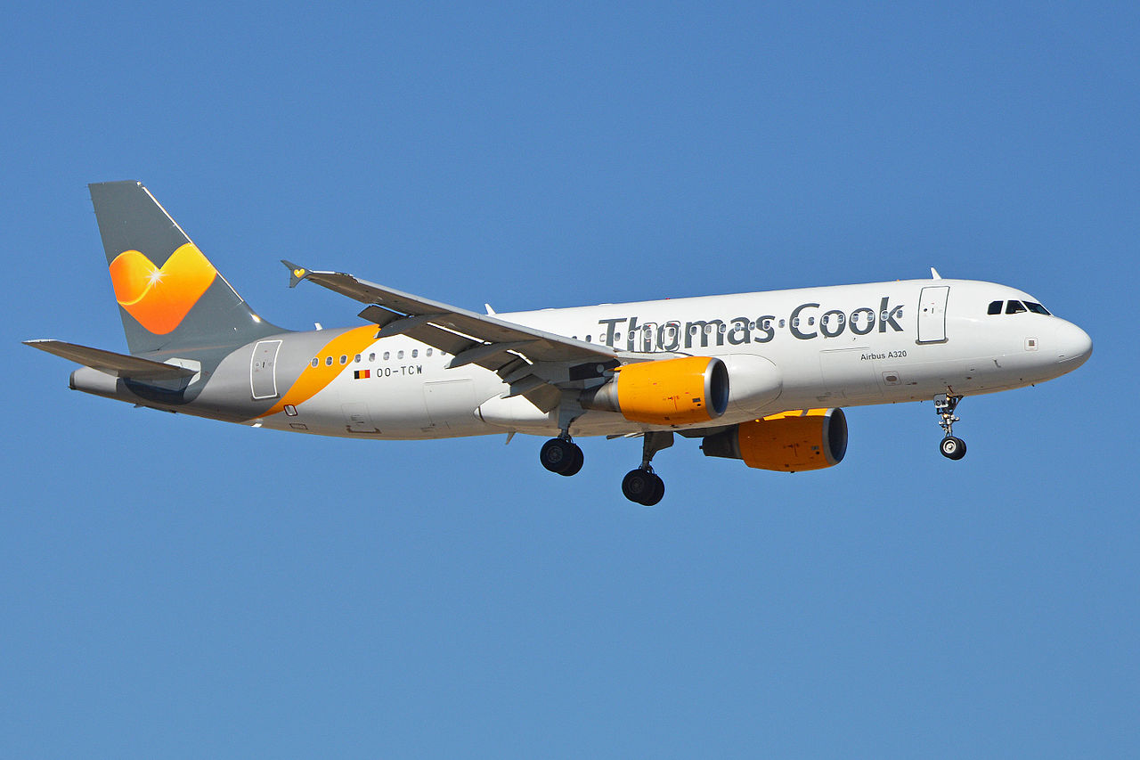 Thomas Cook airlines aircraft landing.