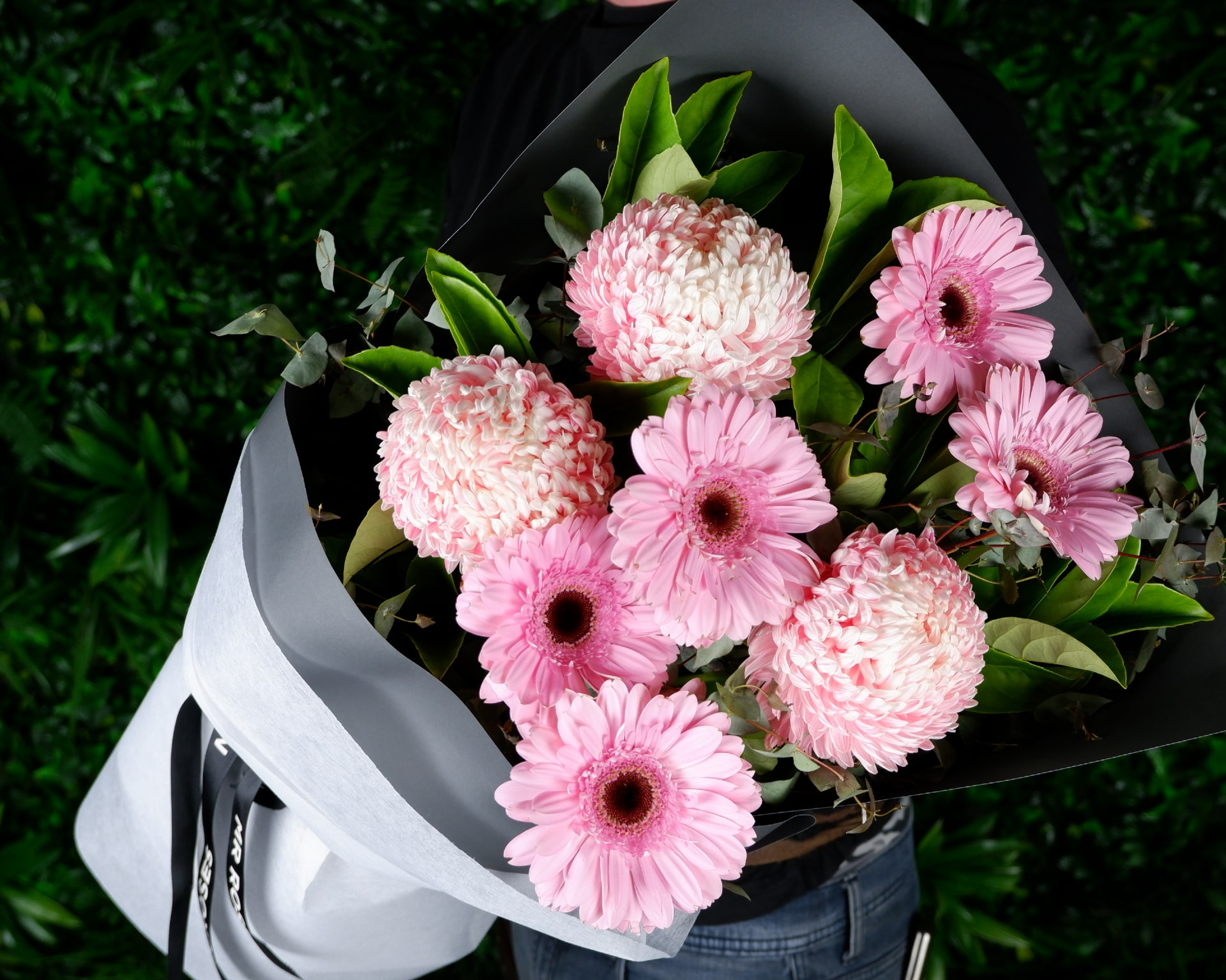 rose bay flower bouquet