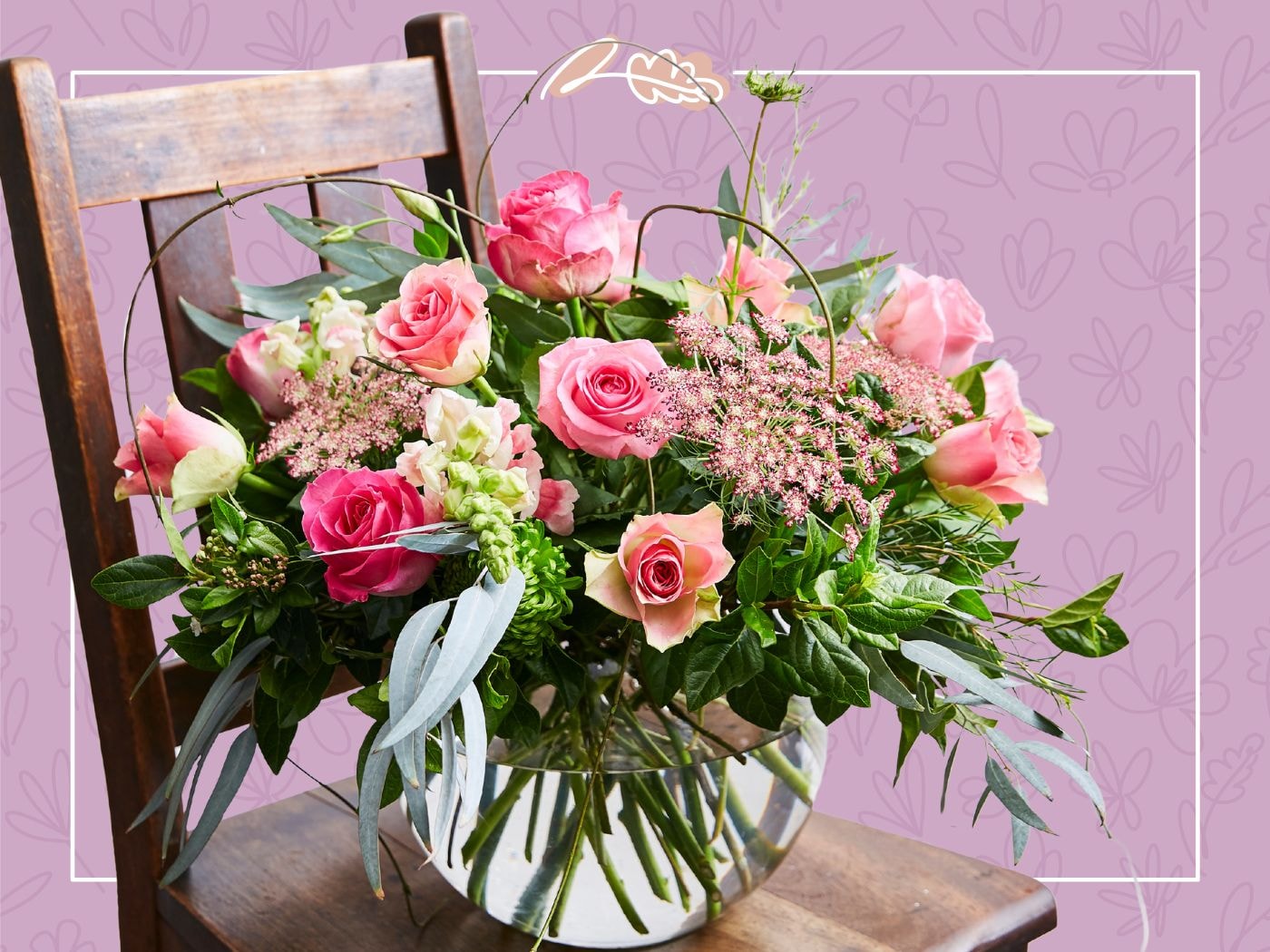 A floral arrangement of cultivated roses with pink and white hues, demonstrating the diversity in rose colours and plant breeding.