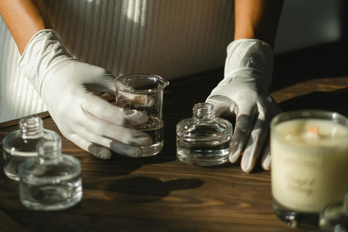 Reed Diffuser Not Working? 7 Likely Causes + Fixes