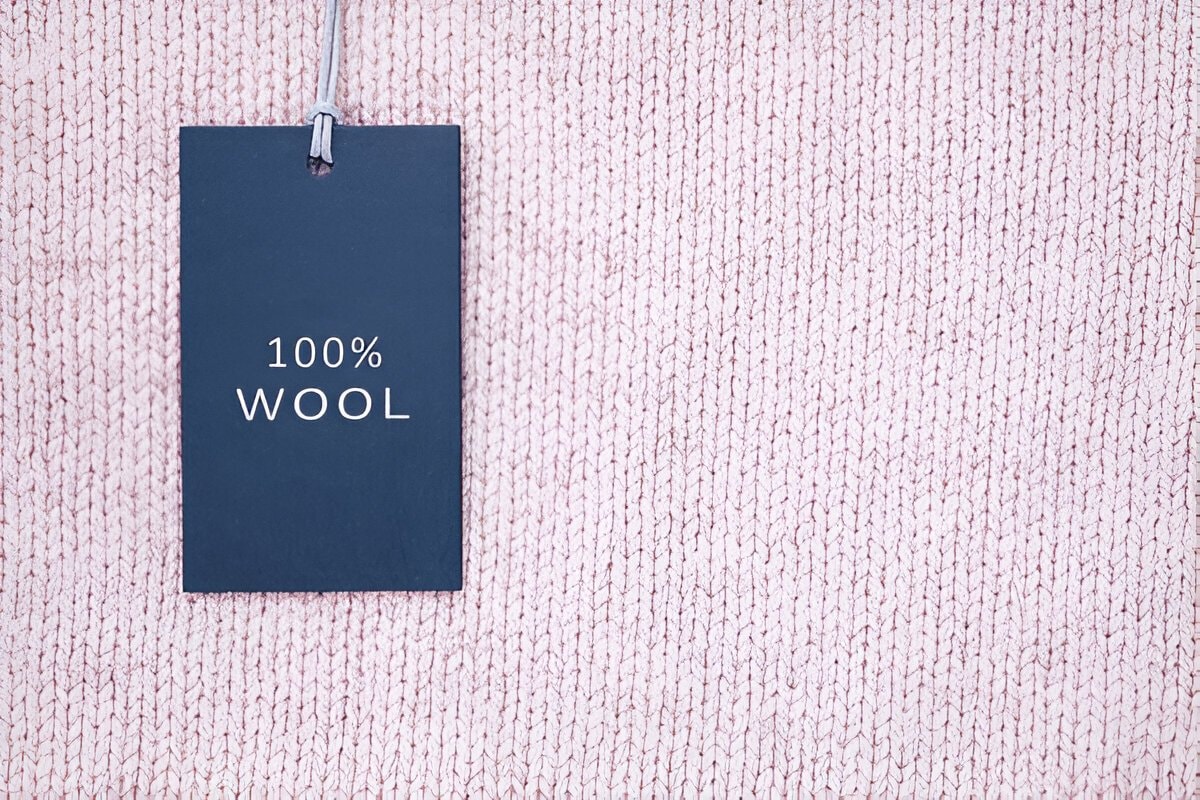 100% wool
