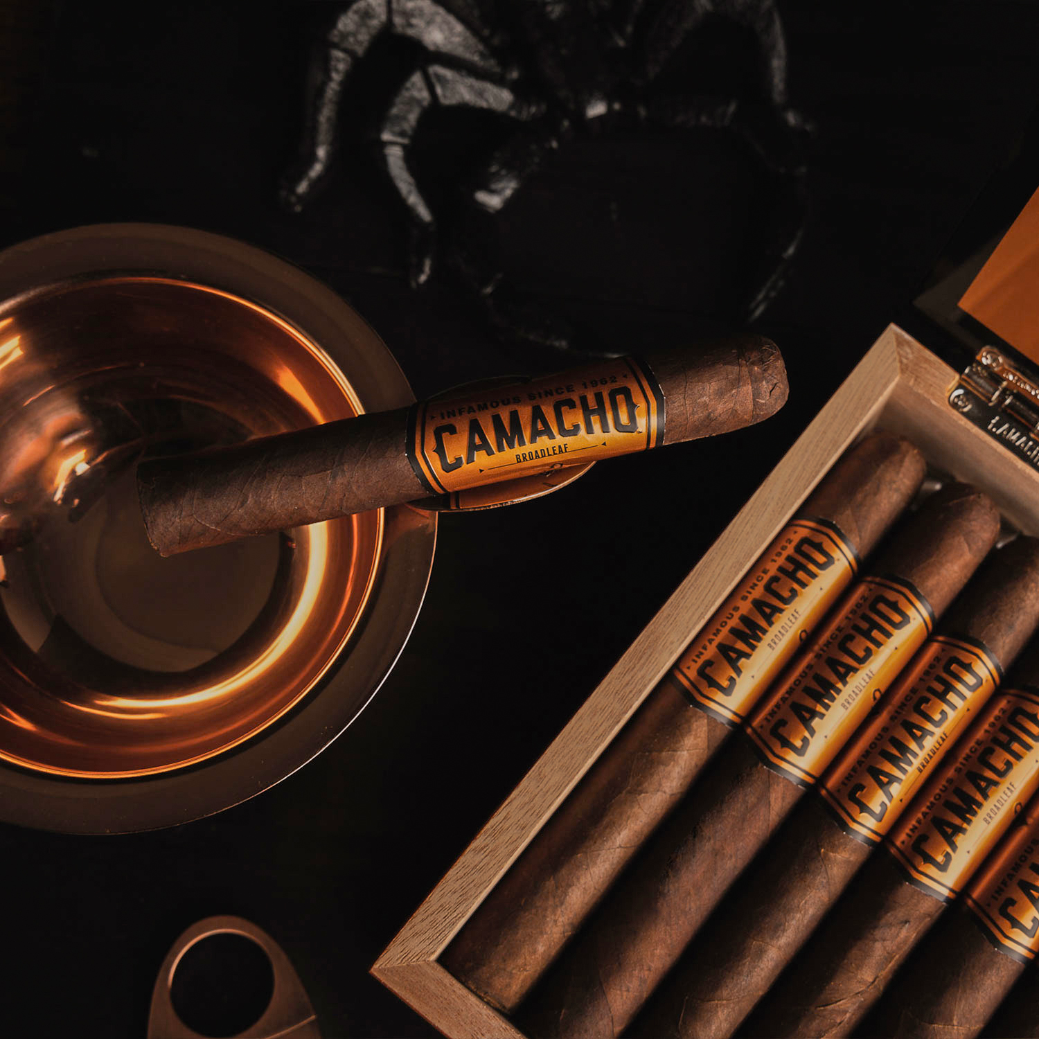 A box of 20 Camacho Broadleaf cigars with a darker broadleaf wrapper
