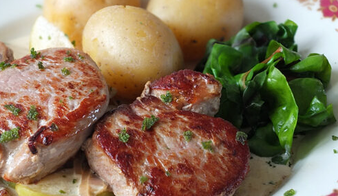 Tender and juicy pork medallions lend themselves perfectly to easy pork recipes as they are delicious and ready in minutes.