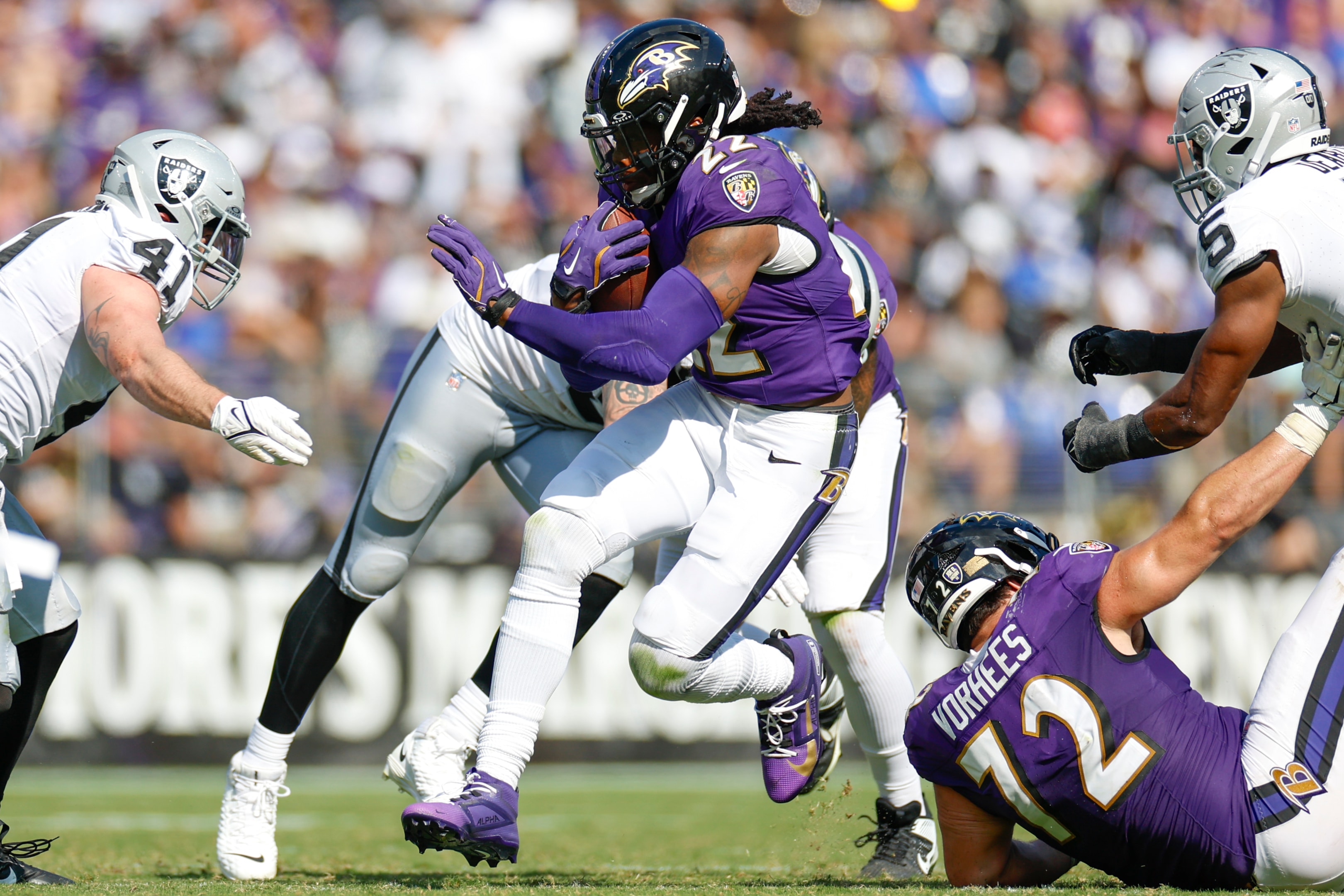 Derrick Henry of the Baltimore Ravens carries the ball on a running play during a game at M&T Bank Stadium on September 15, 2024 in Baltimore, Maryland.