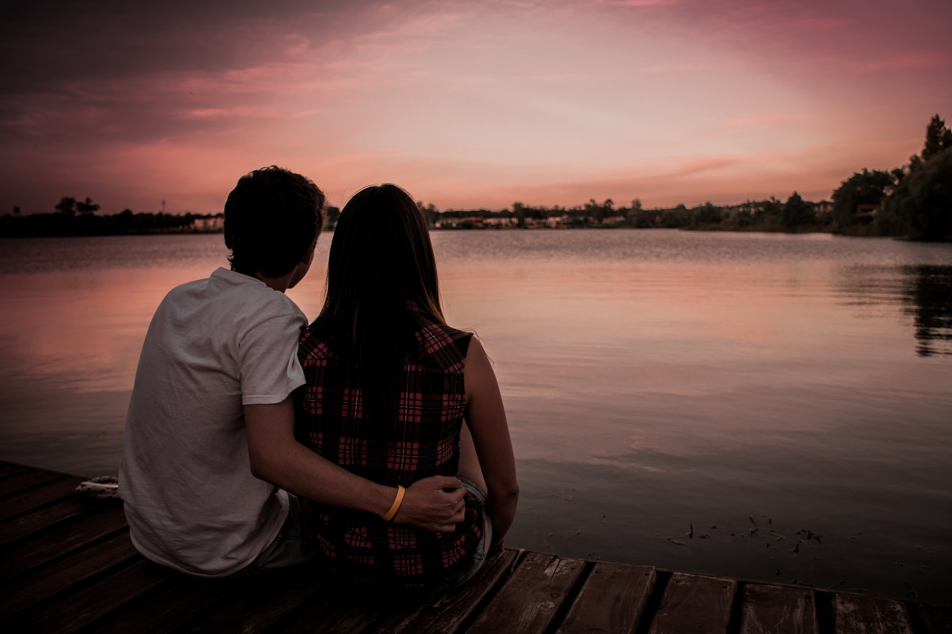 A date watching the sun set