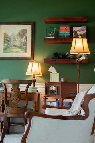 Inside a charming inn in the Green Mountains region of Southern Vermont