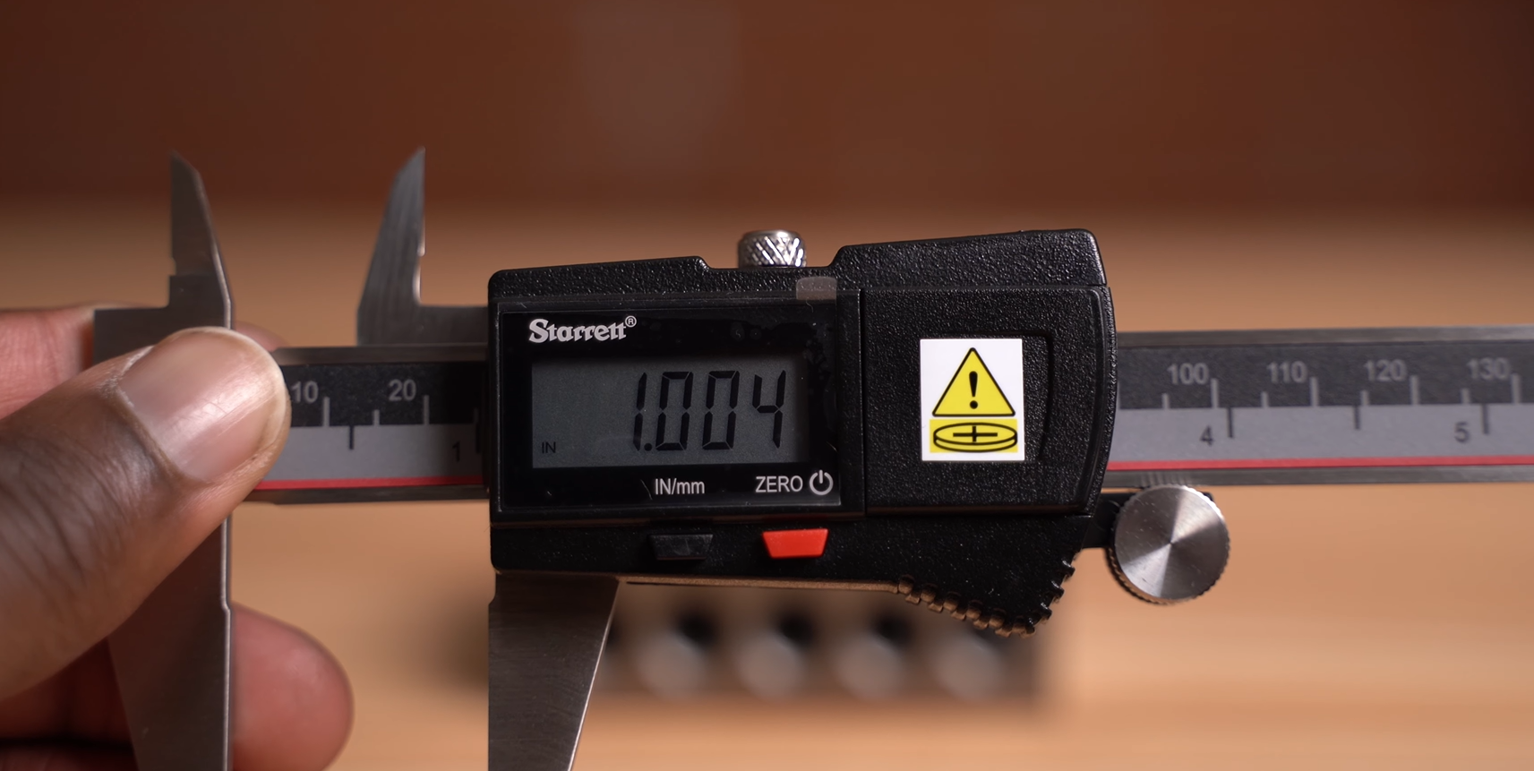 1 inch depth measurement