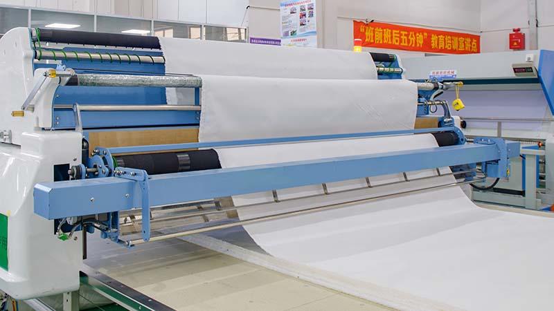 Uncut roll of microfiber towel material from Manywell