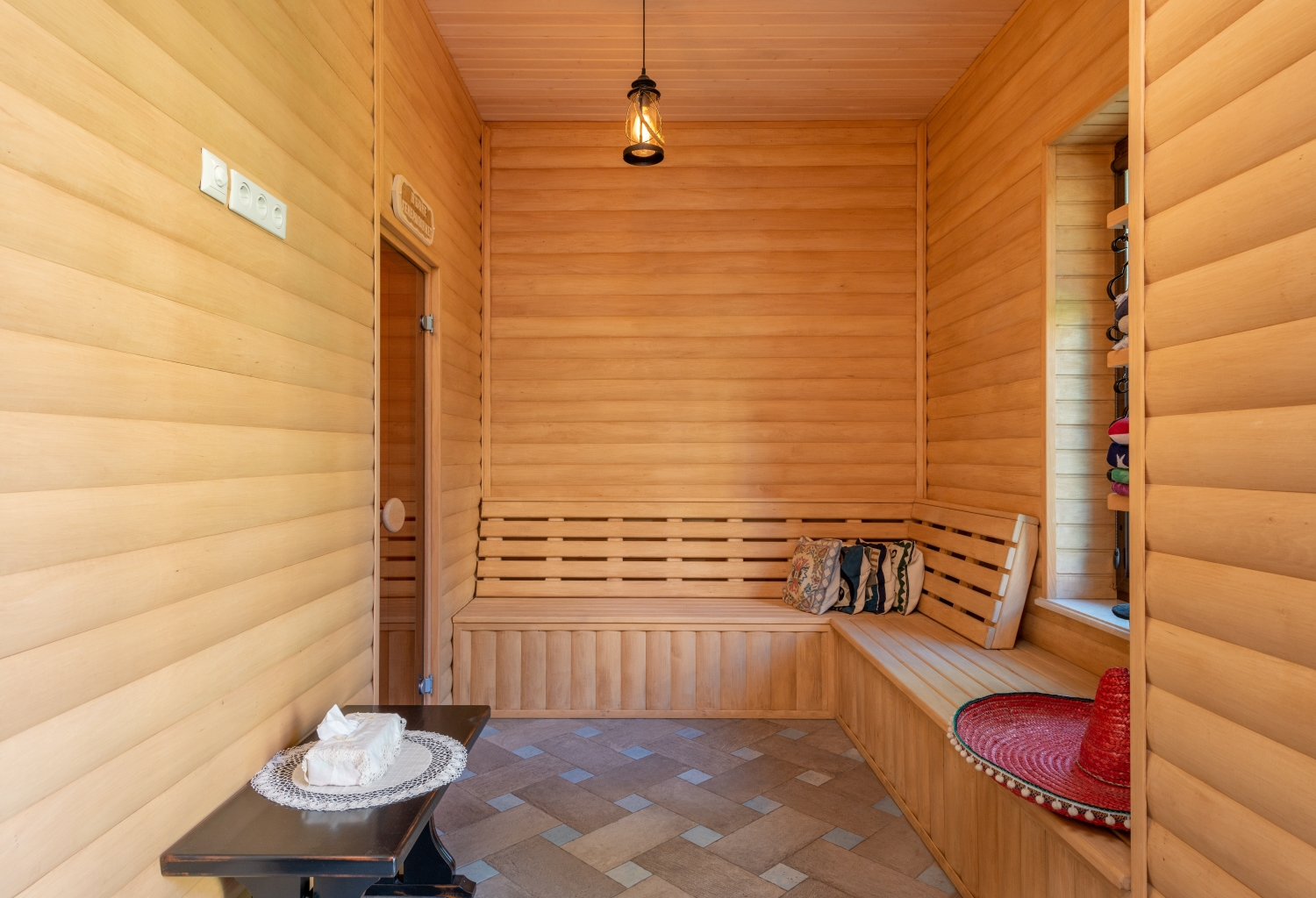 sauna bathing before a workout