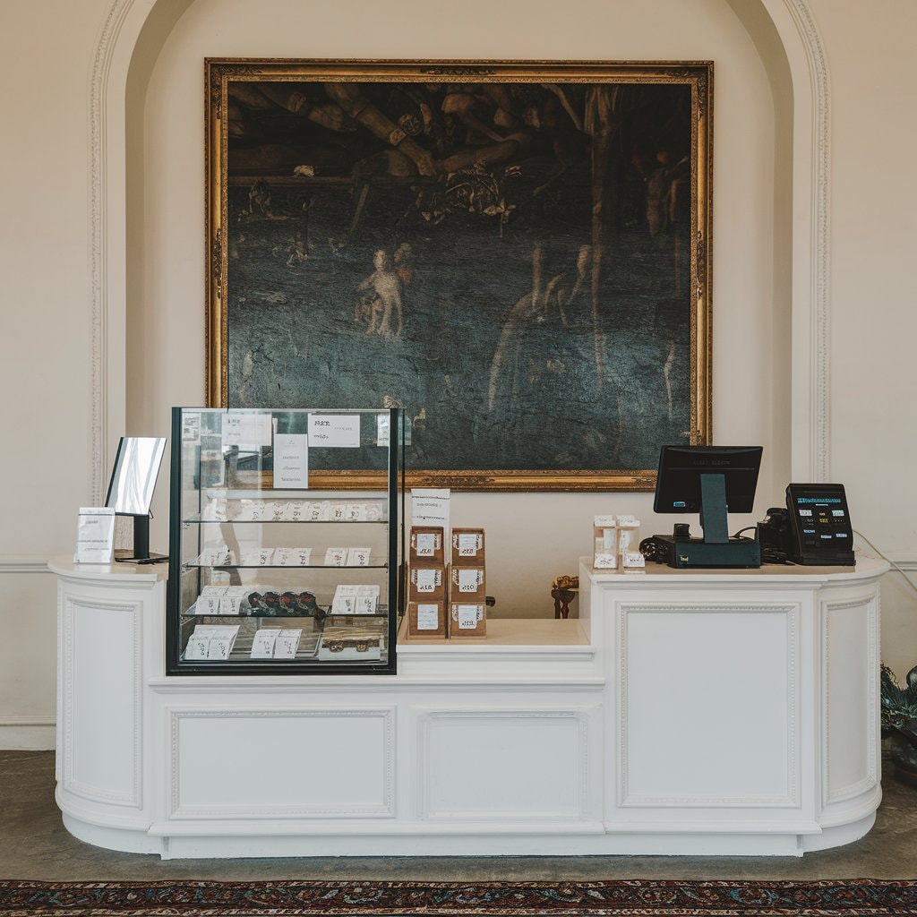 How Good Point-of-Sale Design Can Boost Your POS Marketing Display 1 ff5dac34 bcc9 4c3c 9c0a 7e9719ed0bb2
