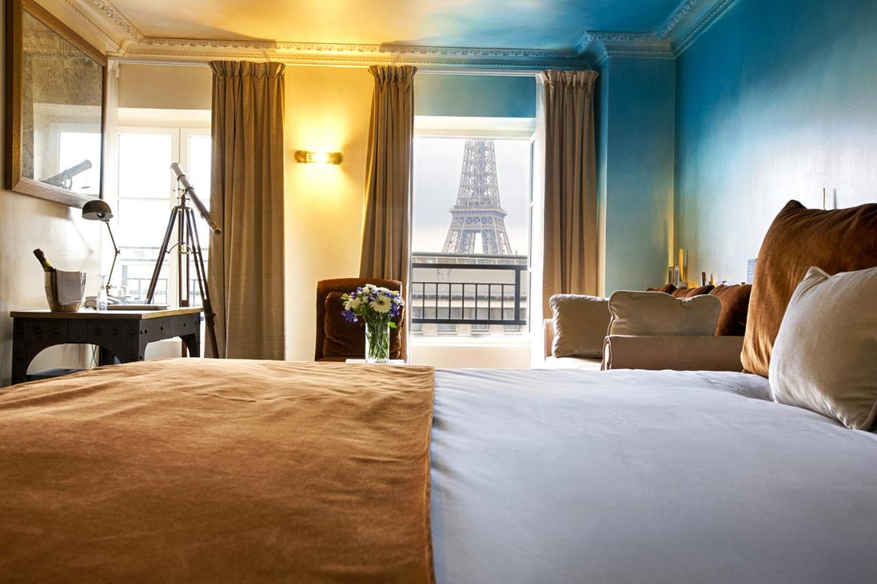 hotel with view of the eiffel near peninsula paris